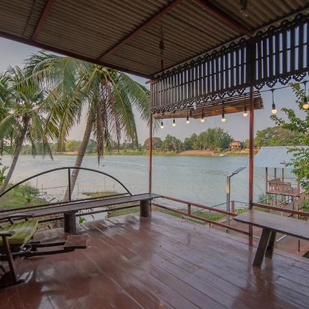 River Flow House Bangtanod Photharam Extérieur photo