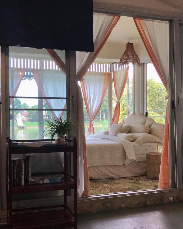 River Flow House Bangtanod Photharam Extérieur photo